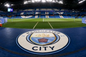 友博棋牌 -转折点西汉姆官宣签约，欧超杯今晨攻防权衡，质疑声仍在，球探报告显示潜力的简单介绍