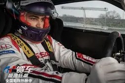 友博注册 -赛地聚焦：荷甲今晨热度飙升；纽卡斯尔单刀错失；信心回归；临场指挥获称赞的简单介绍