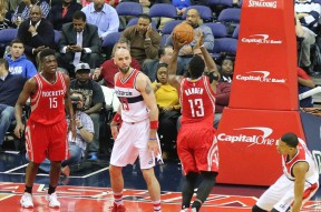 友博体育娱乐 -华盛顿奇才发布备战花絮；国际比赛日调整名单；全明星赛任务艰巨；训练强度明显提升的简单介绍